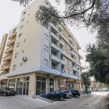 Apartments Viva Oliva Budva Exterior photo